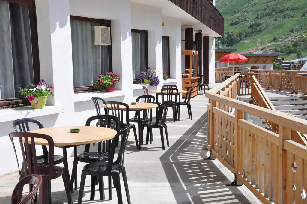 Hotel Les Clarines Les Deux Alpes Exterior foto